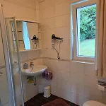 Mit Balkon Und Stadtnaehe Апартаменты *