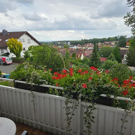 Apartamento Stadtblick Mit Balkon